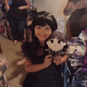 Meet your Posher, Lori